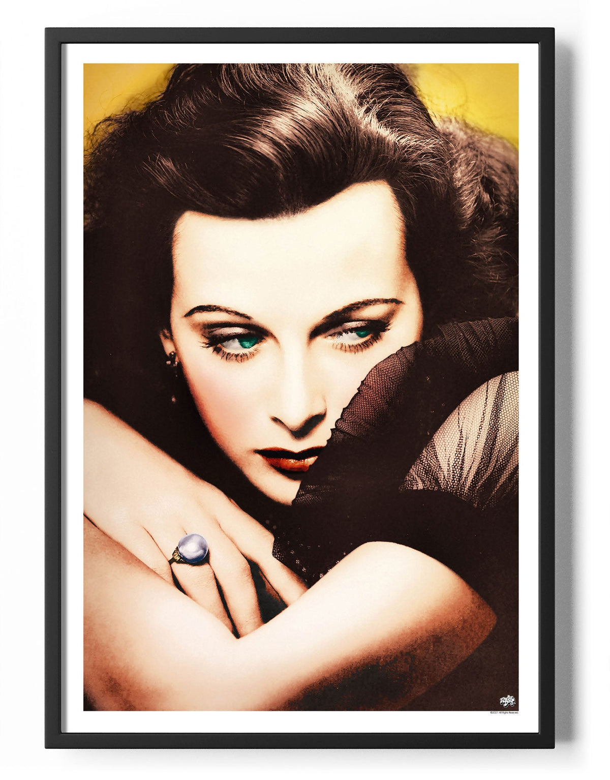 Green Eyed Beauty Poster – Poster