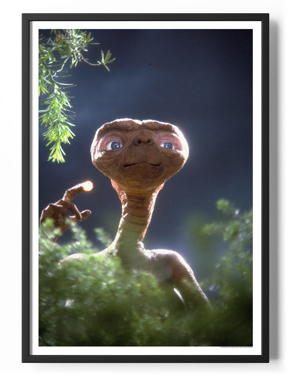 E.T. Glowing Finger Poster – Poster