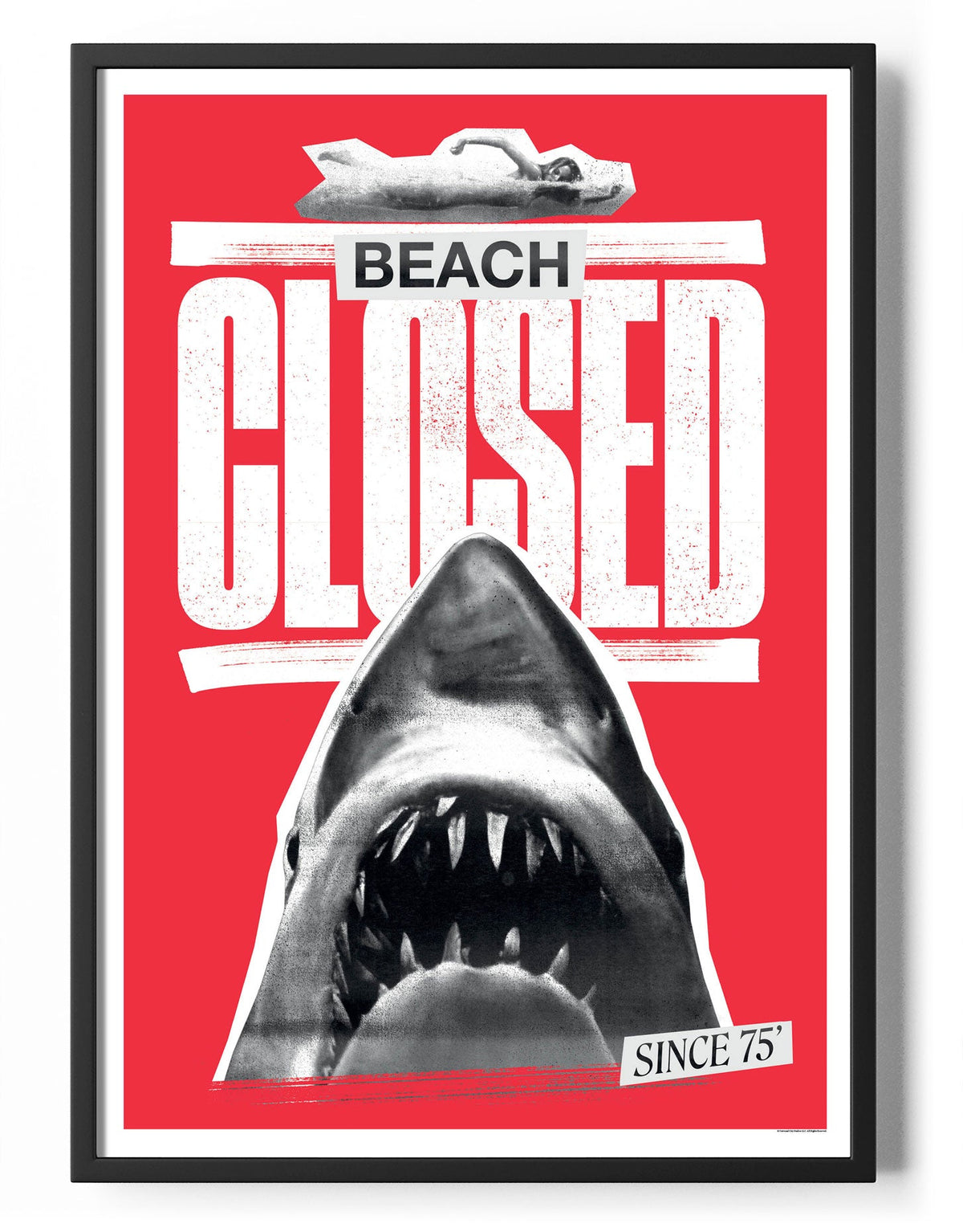 Les Dents de la mer - Beach Closed Since 75' Poster – Poster